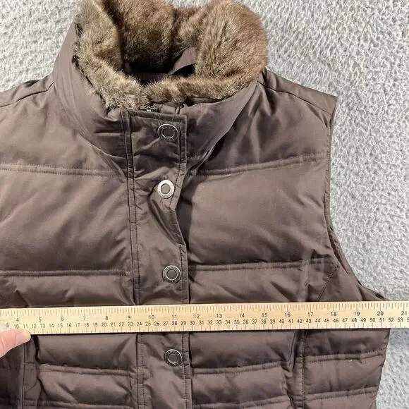 Eddie Bauer 700 Fill Goose Down Puffer Vest Women L Brown Faux Fur Trim Quilted - Picture 4 of 7
